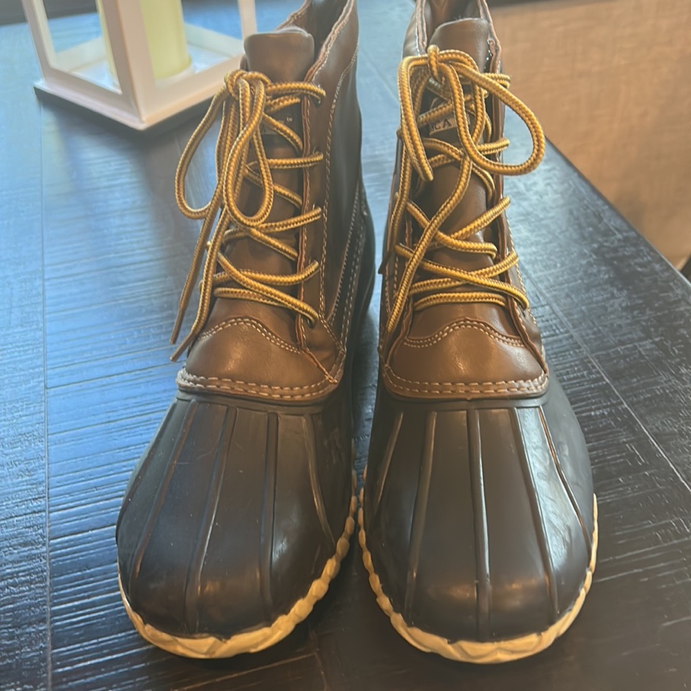 Itasca Waterproof Duck Boots